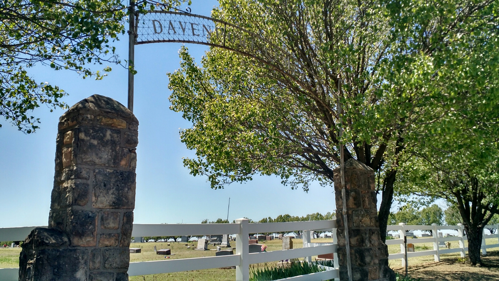 cemetery-media\Davenport Cemetery