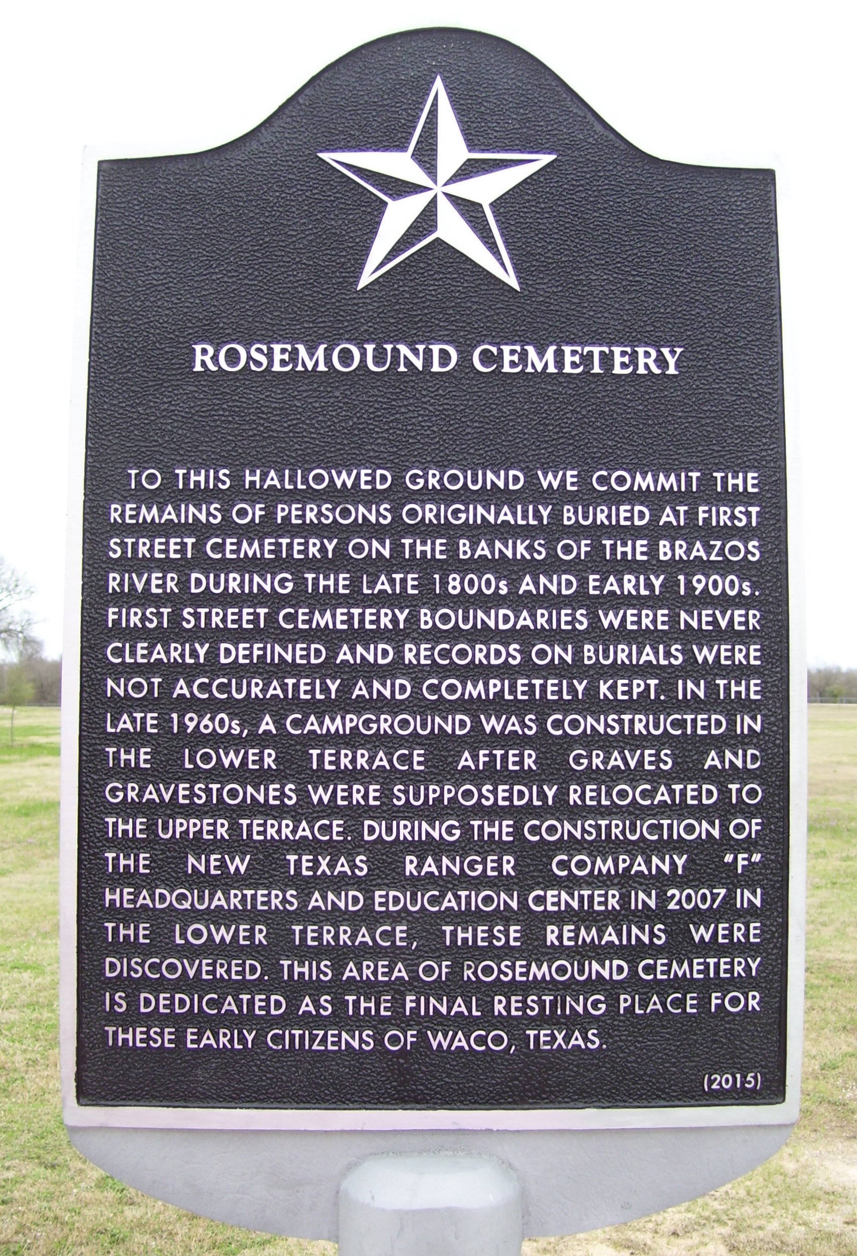 cemetery-media\Rosemound Cemetery2