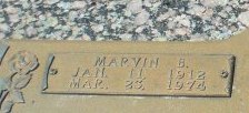 gravestones\DANIEL Marvin E d1974