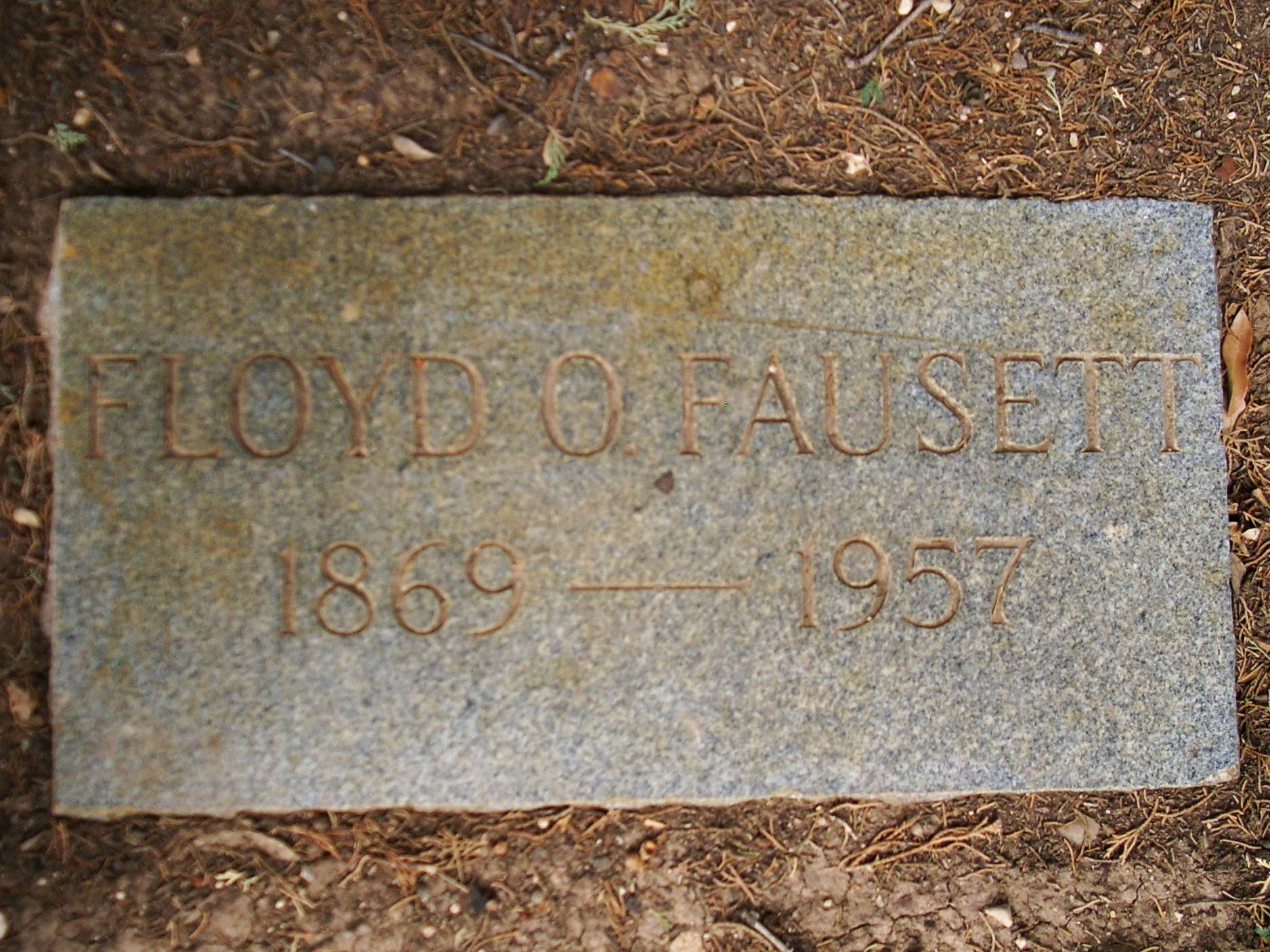 gravestones\FAUCETT Floyd Orville