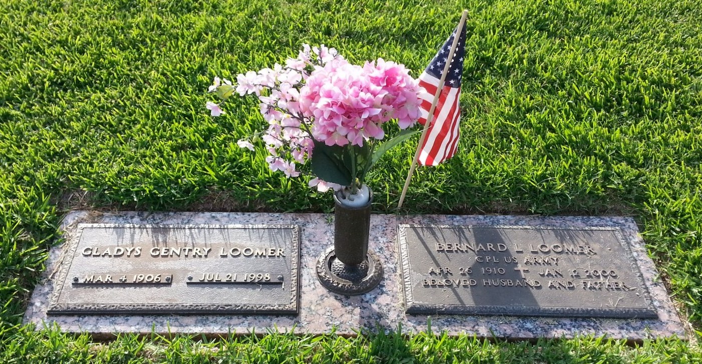 gravestones\LOOMER Bernard and Gladys