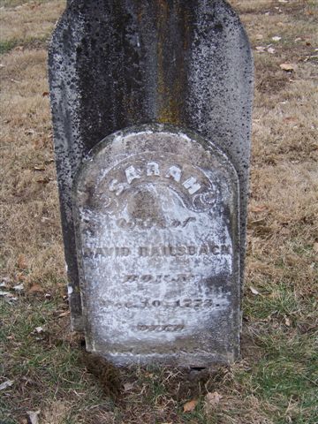 gravestones\RAILSBACK Sarah