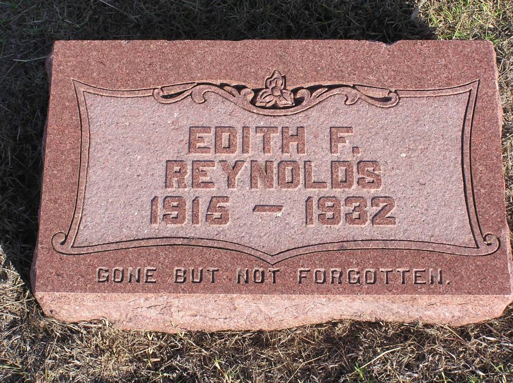 gravestones\REYNOLDS Edith F