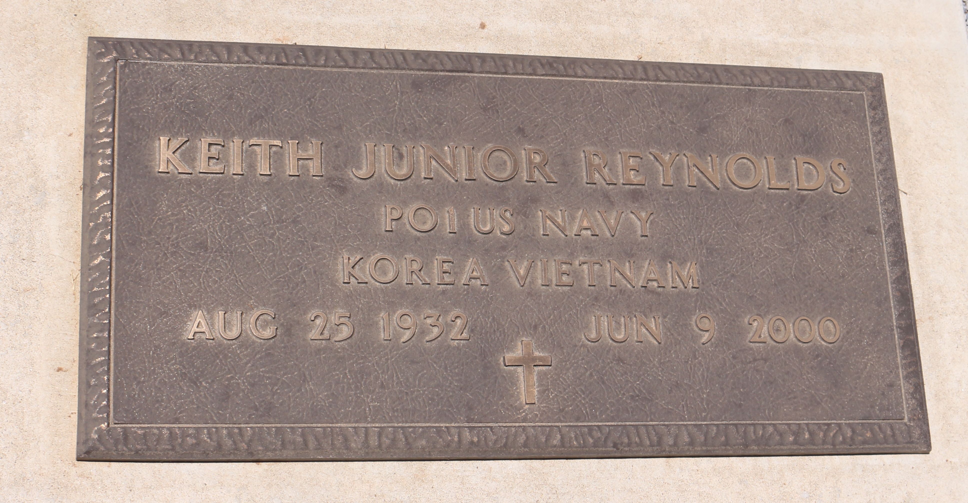 gravestones\REYNOLDS Keith Junior