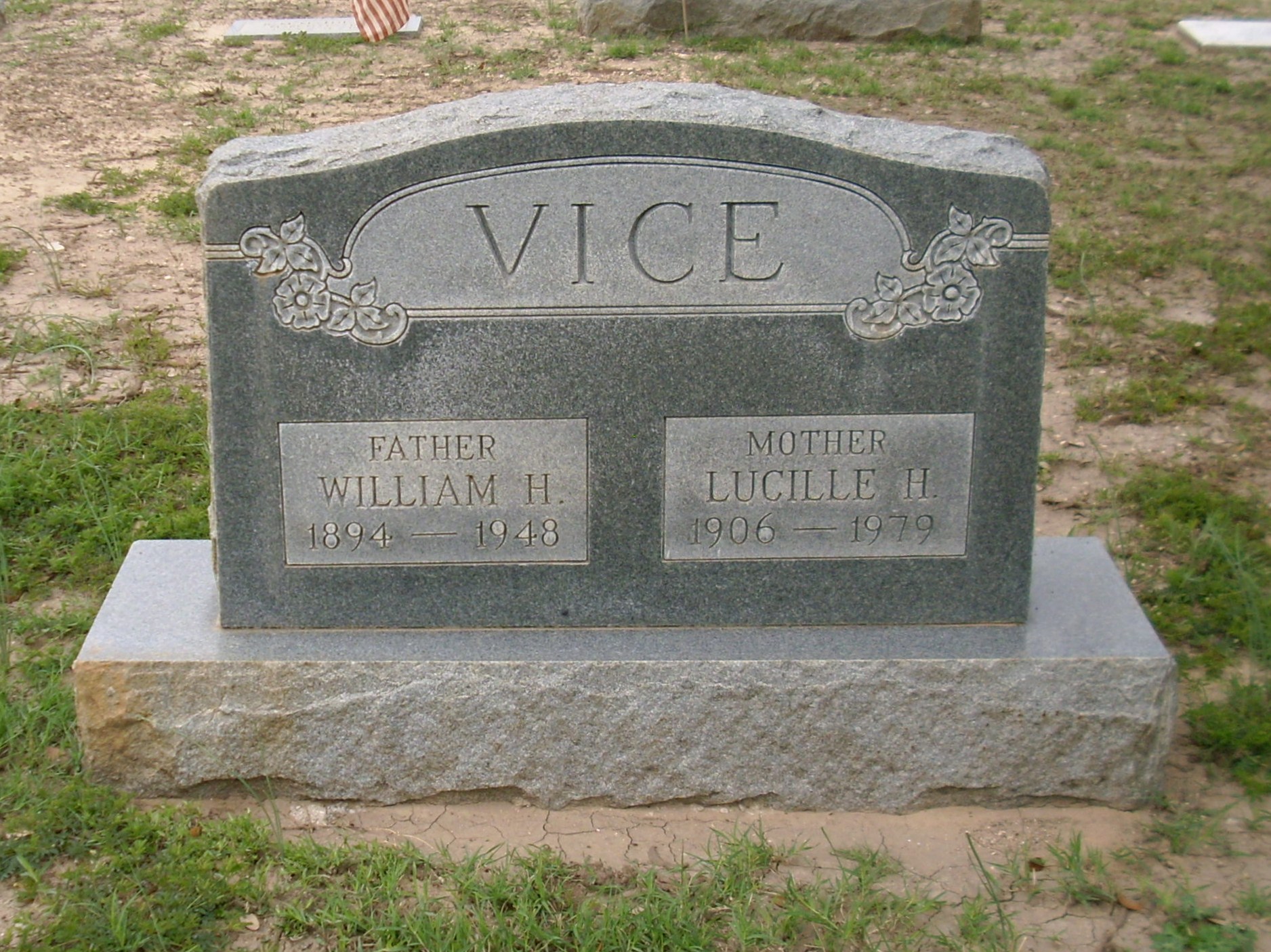 gravestones\VICE Hazel Lucille