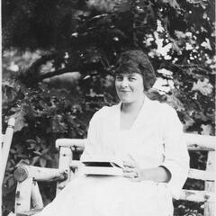 Gladys Chamberlain